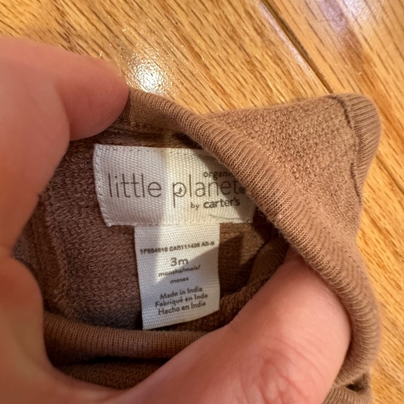 Little Planet | baby romper | 0-3 months - Picture 3 of 5